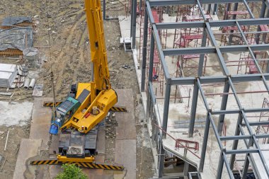 Şantiye inşaat işçisi endüstriyel iş mühendisliği