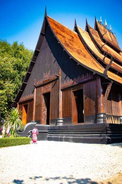 Kara Tapınak, Chiang Rai, Tayland