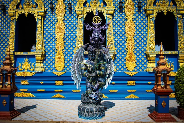 Голубой Храм Традиционной Архитектуры Статуи Таиланд — стоковое фото