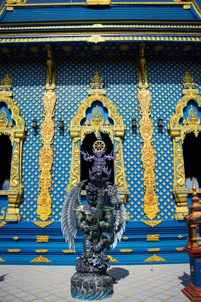 Asian Religious Architecture Statues Blue Temple Thailand — Stock Photo, Image