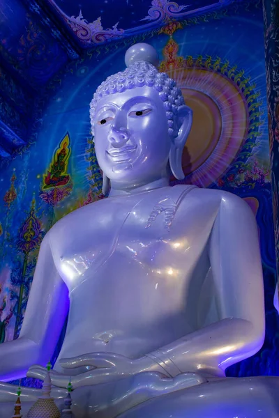 Angle Bas Statue Bouddha Dans Temple Bleu Thaïlande — Photo