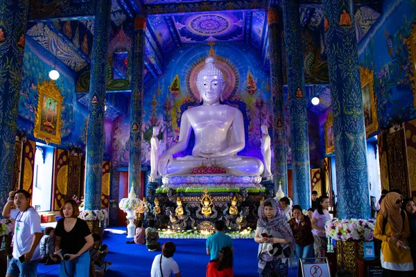 Touristes Marchant Dans Blue Temple Chiang Rai Thaïlande — Photo