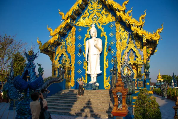 Buddyjska Starożytna Świątynia Zewnątrz Czarna Świątynia Tajlandia — Zdjęcie stockowe