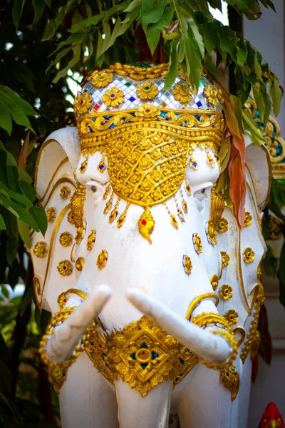 Βουδιστικός Ναός Διακοσμήσεις Και Αρχιτεκτονική Ταϊλάνδη — Φωτογραφία Αρχείου