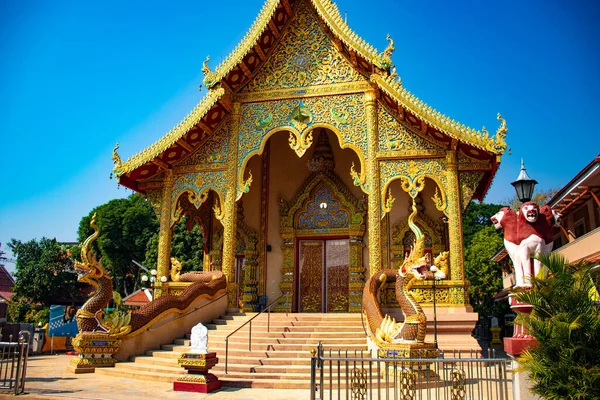 Dekorationen Asiatischen Stil Buddhistischer Tempel Thailand — Stockfoto