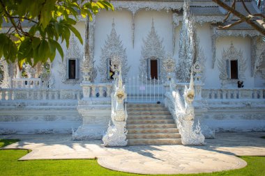 Tayland. Chiang Rai. Beyaz Tapınak