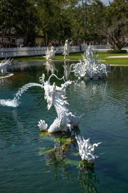 Tayland. Chiang Rai. Beyaz Tapınak