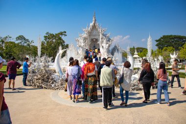 Tayland. Chiang Rai. Beyaz Tapınak