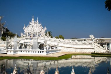 Tayland. Chiang Rai. Beyaz Tapınak