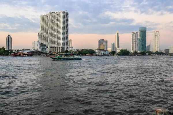 Widok Bangkok Rzeki Chao Phraya Tajlandii — Zdjęcie stockowe
