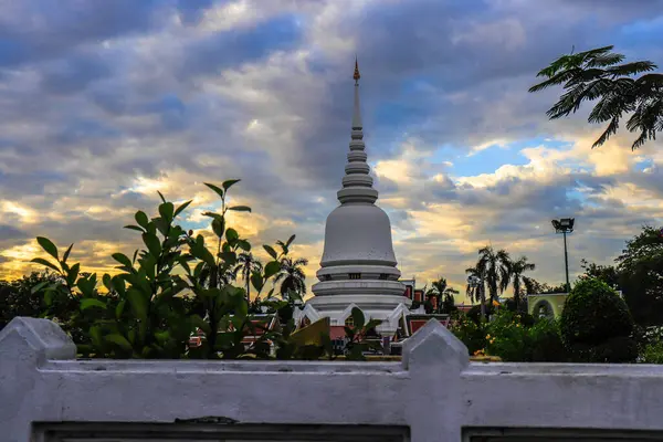 泰国曼谷的Wat Mahathat寺 — 图库照片