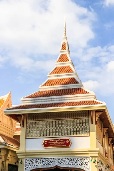 Wat Traimit Temple Architecture Thailand — 图库照片