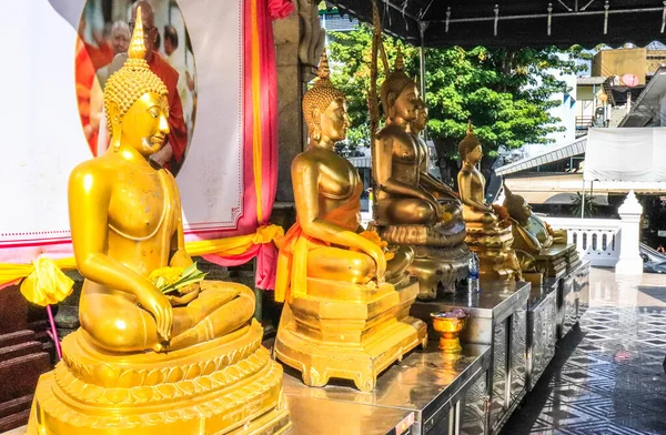 Wat Traimit Temple Architecture Thailand — 스톡 사진