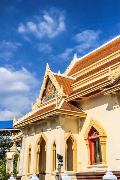 Wat Traimit Temple Architecture Tailandia — Foto de Stock