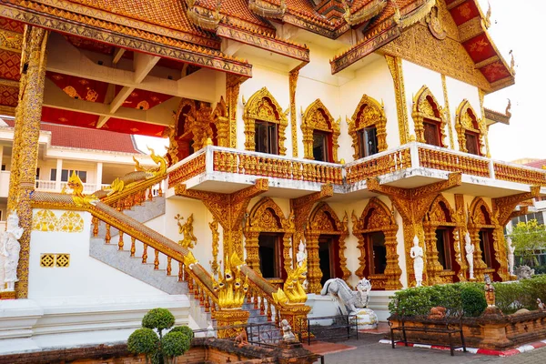 Templo Budista Chiang Mai Tailândia — Fotografia de Stock