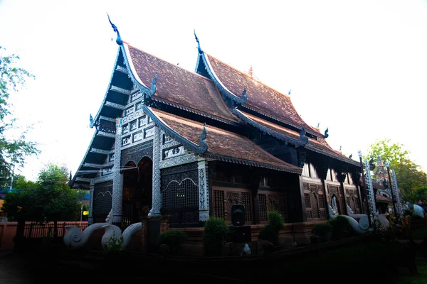 Chaing Mai, Tayland 'da Budist tarzında bir tapınak. 