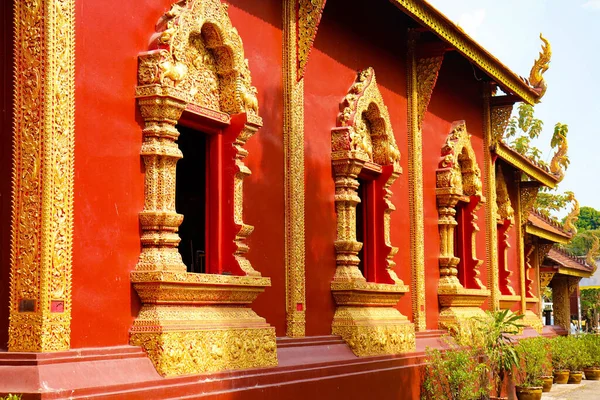 Templo Prata Chiang Mai Tailândia — Fotografia de Stock