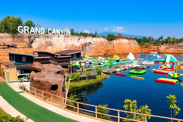 Tayland. Chiang Mai. Büyük Kanyon Su Parkı