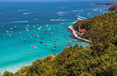 Tayland. Şehir Koh Larn.
