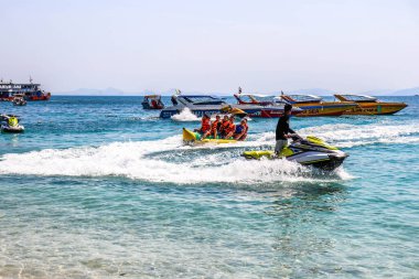 Tayland. Şehir Koh Larn.