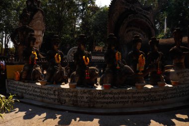 Tayland 'daki ejderhanın tapınağı.