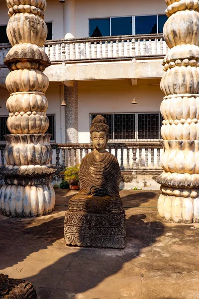 タイの仏教寺院にある仏像 — ストック写真