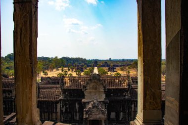Angkor Wat Tapınağı, Kamboçya 'daki uzak mimari manzarası