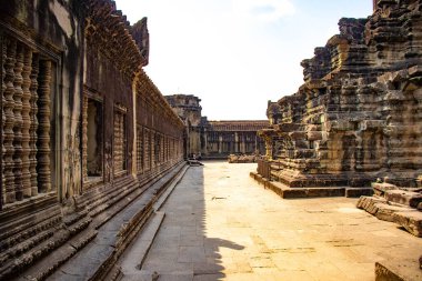 Angkor Wat Tapınağı, Kamboçya 'daki uzak mimari manzarası