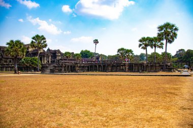 Kamboçya 'daki Angkor Wat tapınağının Asya tarzı mimarisi 