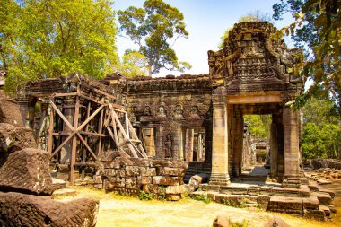 Kamboçya 'daki Angkor Wat tapınağının kalıntıları.