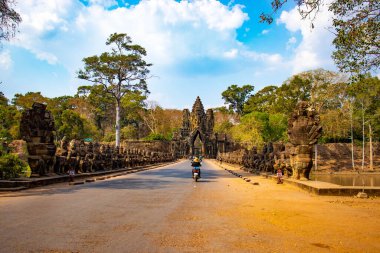 Angkor Budist Tapınağı, Kamboçya 