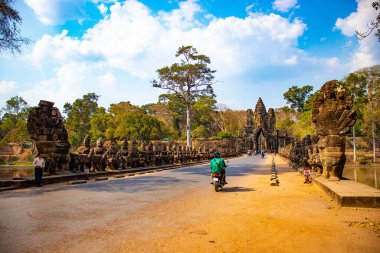 Angkor Budist Tapınağı, Kamboçya 