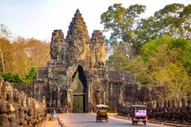 Kamboçya 'daki Angkor Thom Tapınağı 