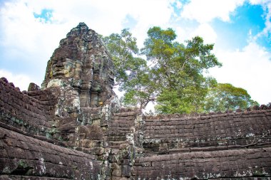 Bayon Tapınağı 'ndaki taş süslemeler ve anıtlar, Kamboçya 
