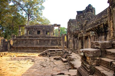 Bayon Tapınağı 'ndaki taş süslemeler ve anıtlar, Kamboçya 