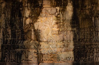 Bayon Tapınağı 'ndaki taş süslemeler ve anıtlar, Kamboçya 