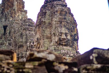 Bayon Tapınağı, Kamboçya 'daki dekorasyon ve anıtlar 