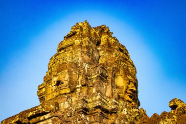 Bayon Tapınağı, Kamboçya 'daki dekorasyon ve anıtlar 