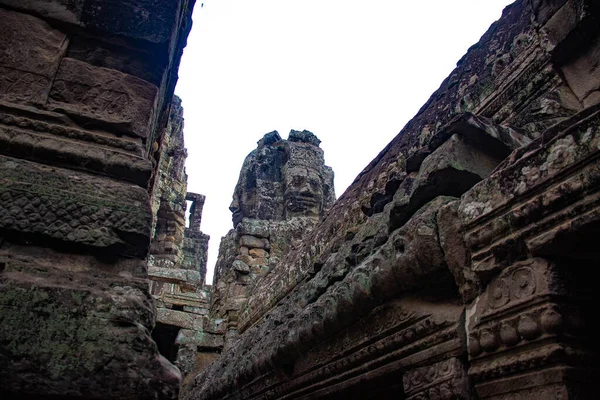 Stenen Decoraties Monumenten Bayon Tempel Cambodja — Stockfoto