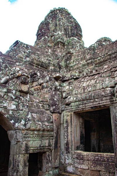 캄보디아의 신전에 장식품들 기념물들 — 스톡 사진
