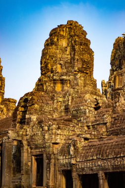 Bayon Tapınağı, Kamboçya 'daki dekorasyon ve anıtlar 