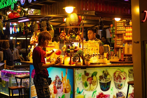 Rua Pub Siem Reap Camboja — Fotografia de Stock