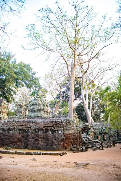 Świątynia Phrom Dzień Kambodża — Zdjęcie stockowe