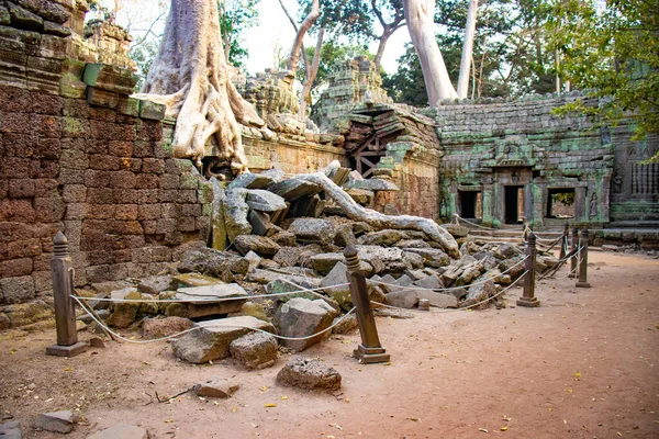 Templo Phrom Durante Día Camboya — Foto de Stock