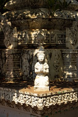 Budist tapınağındaki heykel, Kamboçya