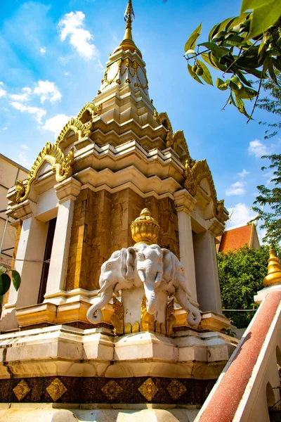 Estatua Templo Budista Camboya —  Fotos de Stock