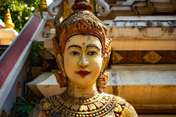 Statue Gros Plan Temple Bouddhiste Cambodge — Photo