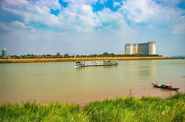 Kamboçya. Phnom Penh. Riverside Mekong İskelesi