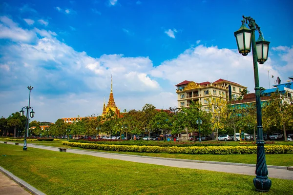 Kamboçya Phnom Penh Gerçek Saray — Stok fotoğraf