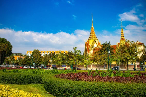 Камбоджа Пномпень Настоящий Дворец — стоковое фото